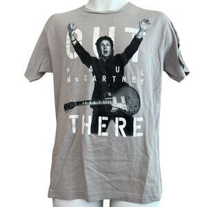 Men's Medium Paul McCartney Out There T Shirt June 2013 Brooklyn New York